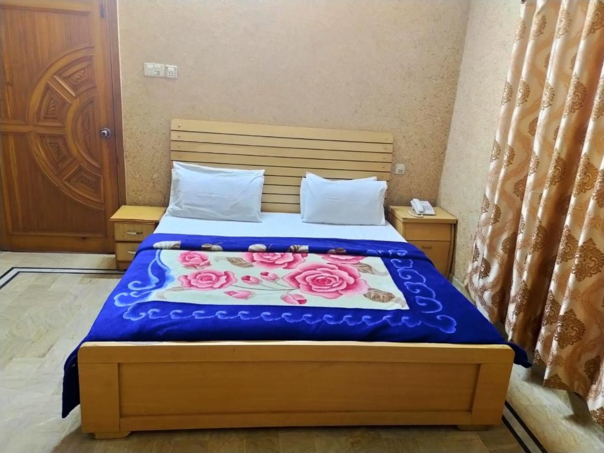 Karachi Motel 外观 照片